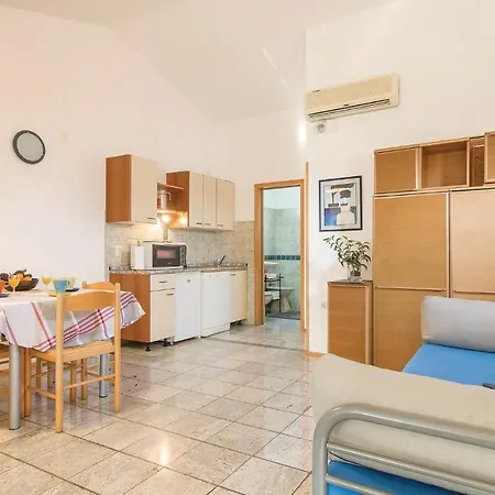 Apartamento Brace Ilic Iii *