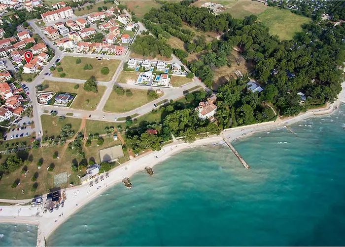 Apartment Brace Ilic III